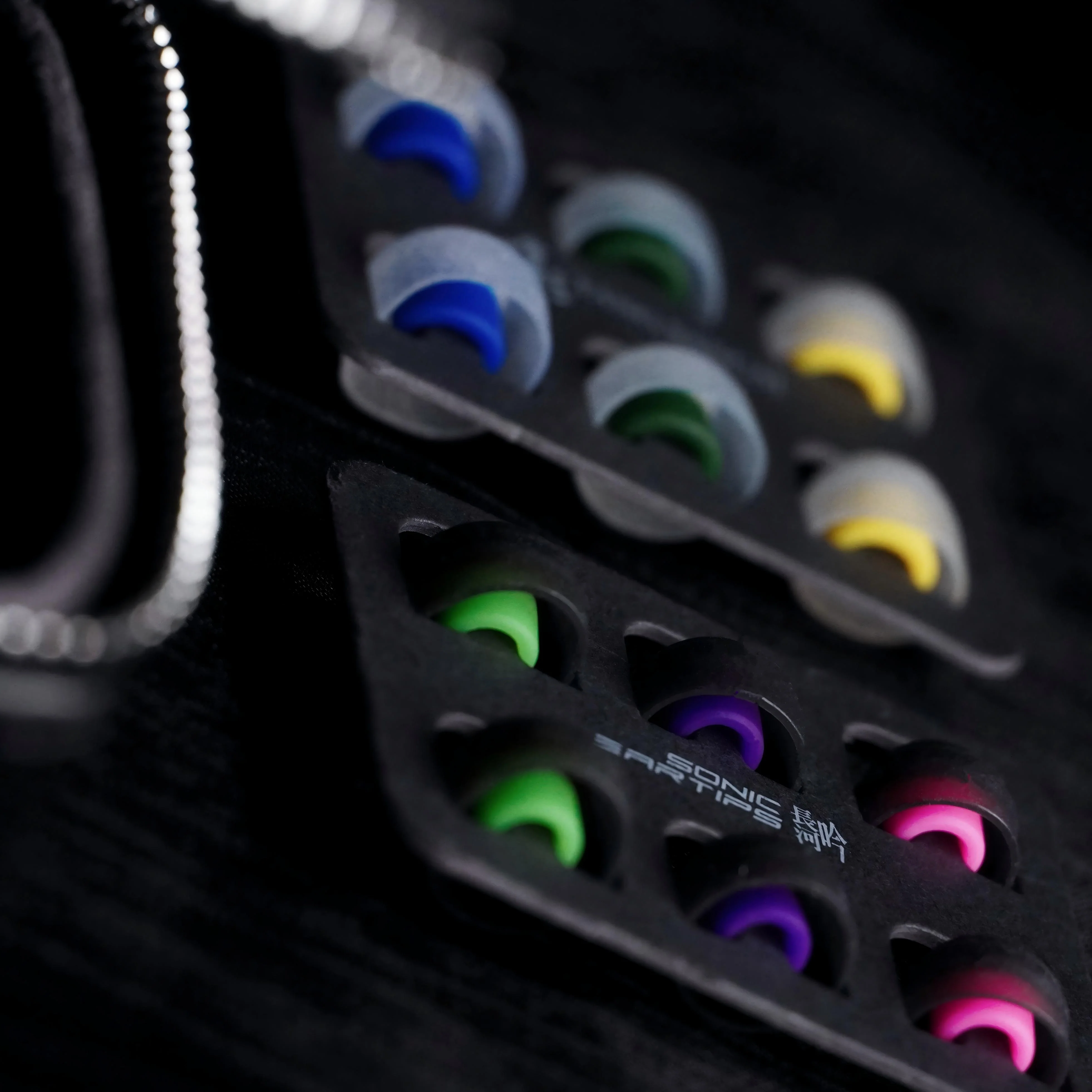 HE Zhang Liao 1 Dynamic driver 2 balance armature 1 Planar In-ear Monitor - Image 6