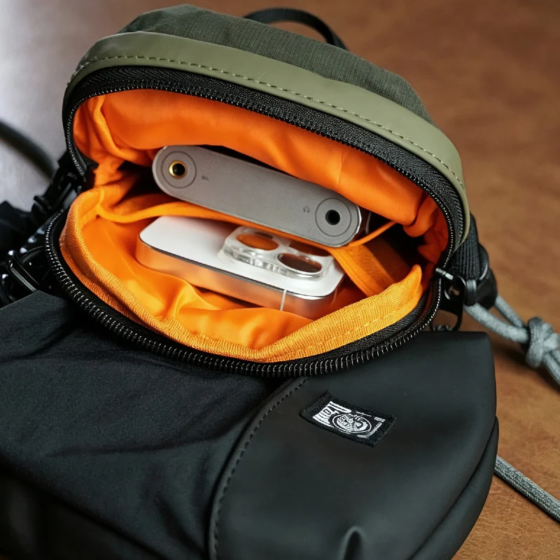 TANGZU Crossbody Audio Bag - Image 6