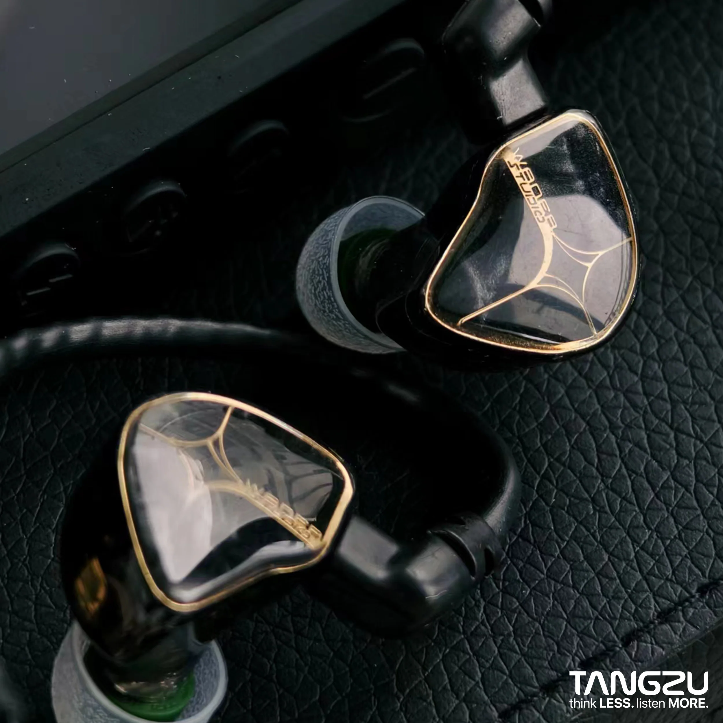 TANGZU Shangguan Wan'er Studio Edition Single Dynamic Driver In-Ear HiFi Earphones - Image 4